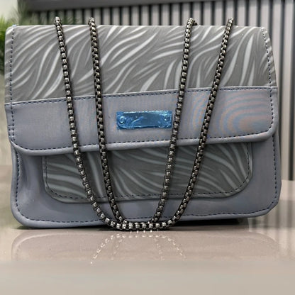 Luxury Women’s Shoulder Bag in Grey Faux Leather for Casual, Work, and Formal Use